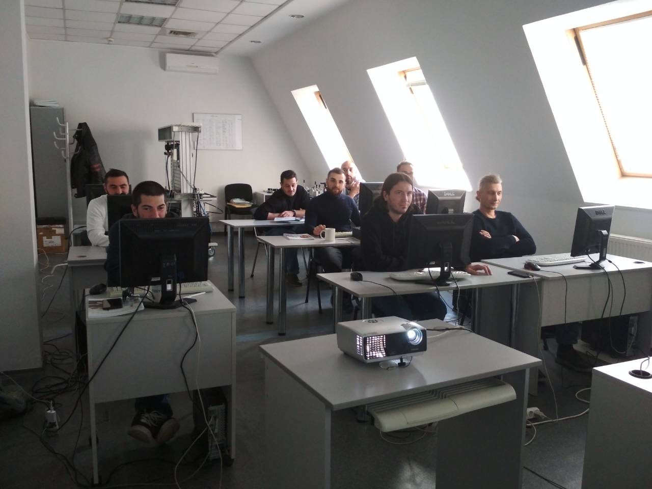 Навчальні курси по SCADA системі zenon